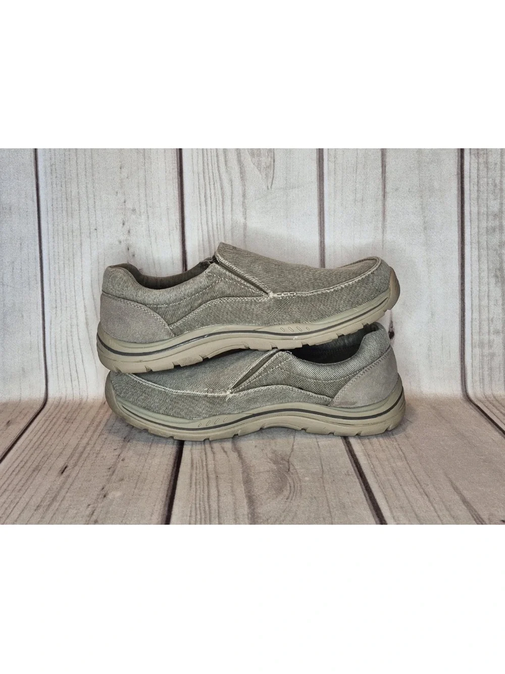 Skechers Men's Size 12 Relaxed Fit Expected Avillo Slip-On Shoes Khaki Canvas